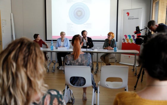 Den neuen Schwerpunkt der Bildungsdirektion Guter Unterricht in der inklusiven Schule haben heute in Sinich Landesrat Achammer und Vertreterinnen der Bildungsdirektion vorgestellt. (Foto: LPA/Bildungsdirektion/Verena Hilber)