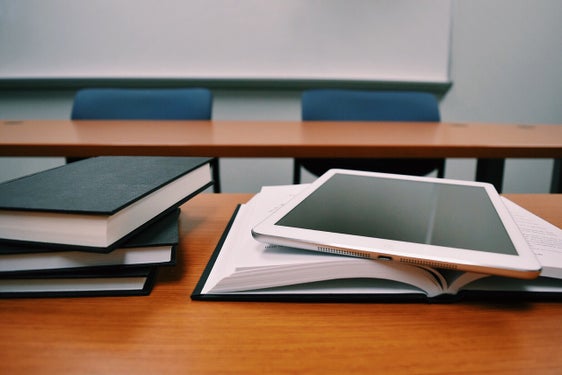 Die Online-Stellenwahl für die befristeten Arbeitsverträge des Lehrpersonals der Grundschulen, Mittelschulen und Oberschulen für das Schuljahr 2026/2027 erfolgt von Mittwoch, 29. Juli, bis Dienstag, 4. August. (Foto: LPA/pixabay)