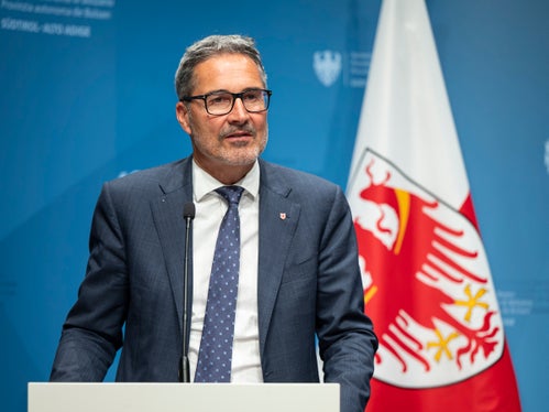 Completato il tunnel di linea Ovest del BBT: per il presidente della Provincia Kompatscher un’altra importante pietra miliare in questo grande progetto europeo, che supera i confini e unisce le persone e proprio per questo riveste grande importanza per la nostra Euregio. (Foto: USP/Fabio Brucculeri)