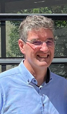 Marco Springhetti, 56enne ingegnere ambientale, dal 2008 ad oggi ha diretto l'Ufficio Infrastrutture, contribuendo in modo significativo alla realizzazione delle linee principali e dell'ultimo miglio della rete in fibra ottica provinciale. (Foto: ASP)