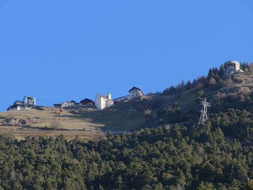 Bild des Monats März 2026: St. Martin am Kofel (Foto: LPA/Martin Geier)