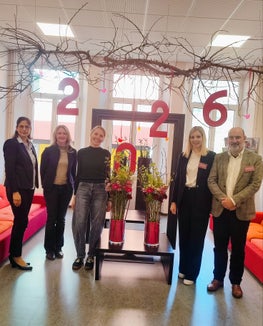 Bei der Tagung zum Tag der Hauswirtschaft: (von links) Isabel Schäufele-Elbers, Gisela Greinöcker, Laura Pircher, Martina Gögele, Martin Unterer (Foto: LPA/Fachschule für Ernährung und Hauswirtschaft Haslach/Kathrin Gögele)