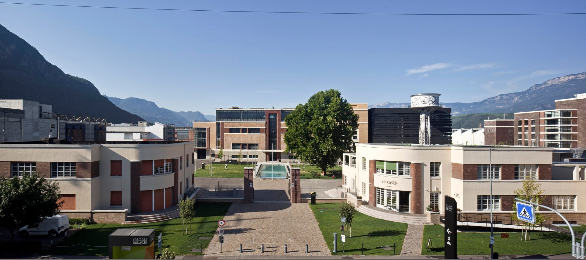 Per le attività e gli investimenti della NOI spa nel 2021 la Giunta provinciale destina 11 milioni di euro. Nella foto il NOI Techpark a Bolzano Sud (Foto: NOI/Giuseppe Salghetti Drioli)