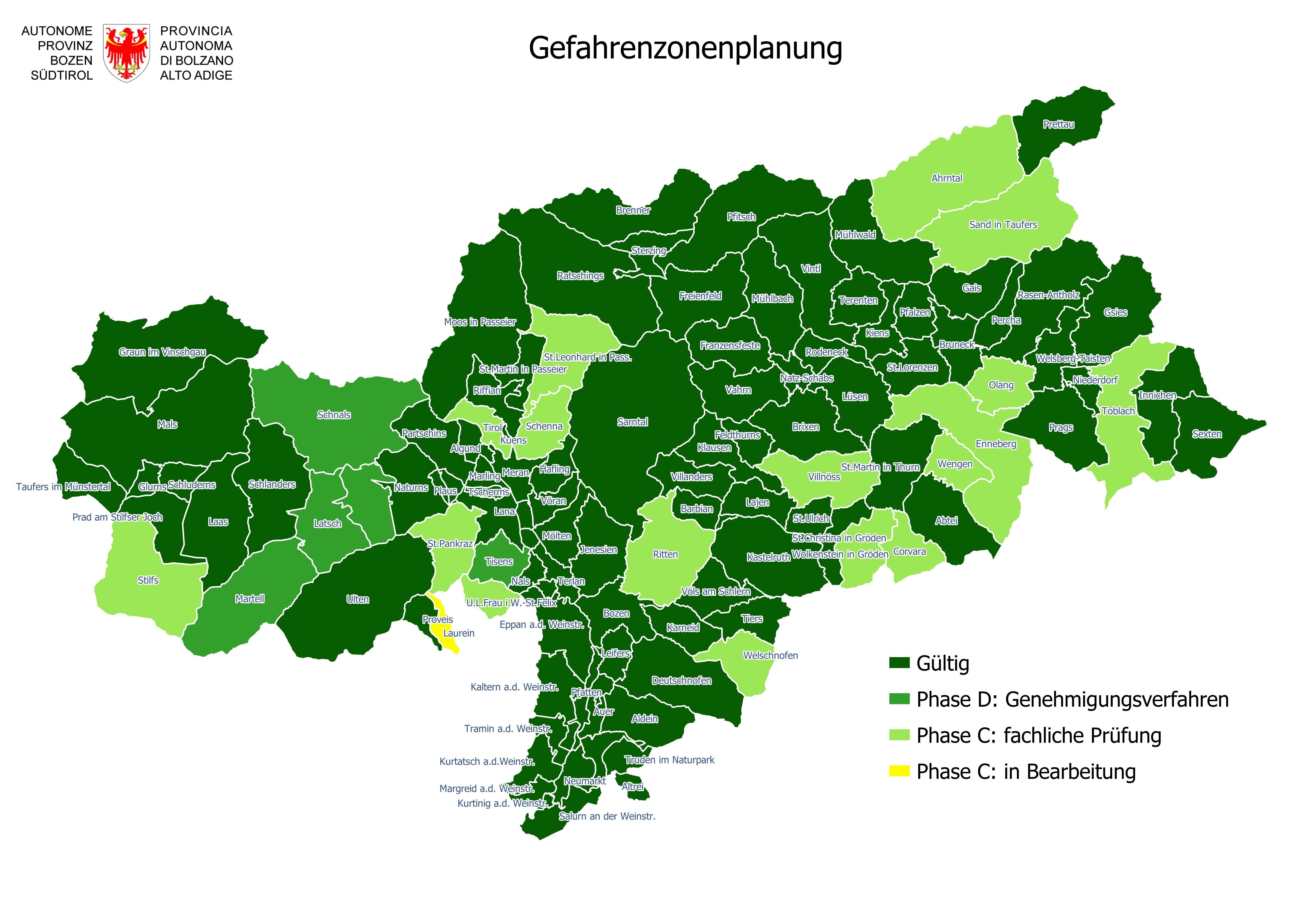 Aktuell verfügen 93 von insgesamt 116 Südtiroler Gemeinden - das sind 80 Prozent der Gemeinden - über einen gültigen Gefahrenzonenplan. Die übrigen 23 Gemeinden befinden sich in der Bearbeitungs-, Prüfungs- oder Genehmigungsphase. (Quelle: Landesamt für Gemeindeplanung)