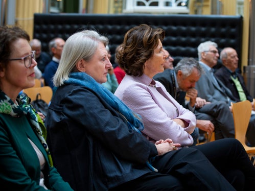 Alla conferenza odierna hanno partecipato anche l'assessora provinciale, Maria Hochgruber Kuenzer (nella foto la prima da destra) e la soprintendente provinciale Karin Dalla Torre (Foto: ASP/Fabio Brucculeri)