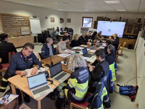 Ab 7.30 Uhr tagte am 16. Februar die Leitstelle am Sitz der Freiwilligen Feuerwehr Brixen. (Foto: LPA/Agentur für Bevölkerungsschutz/Andreas Simmerle)