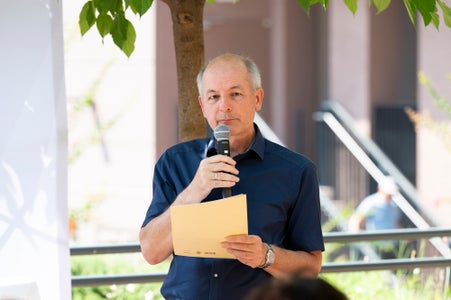 Die Absicherung der finanziellen Ressourcen sei ein wichtiges Ziel, denn funktionierende soziale Dienste tragen zum Funktionieren der Gesellschaft wesentlich bei, betonte der Präsident des Dachverbandes für Soziales und Gesundheit Wolfgang Obwexer. (Foto: LPA/Manuela Tessaro)