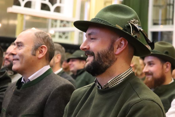 Freudige Atmosphäre gestern Abend bei der Jungjägerfeier. (Foto: LPA/Maja Clara)