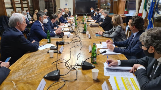 L’odierna costituzione formale della Società Olimpica per le Infrastrutture è stata preceduta da una riunione del gruppo direttivo. (Foto: ASP/Davide Cordua)