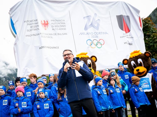Die Olympischen Spiele seien mit Freude und Verantwortung verbunden, hob Landeshauptmann Arno Kompatscher hervor. (Foto: LPA/Fabio Brucculeri)