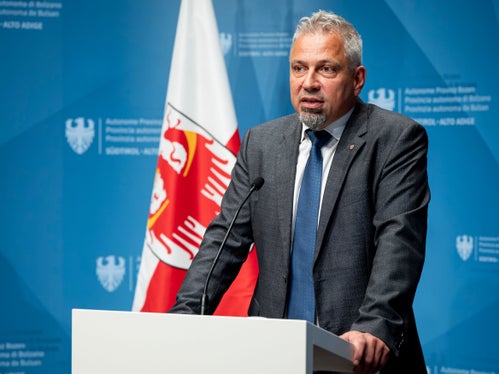 Un certo grado di burocrazia è necessario per garantire un lavoro trasparente e comprensibile, ha sottolineato il direttore generale Alexander Steiner. È però anche opportuno ridurre la burocrazia al minimo indispensabile. (Foto: USP/Fabio Brucculeri)
