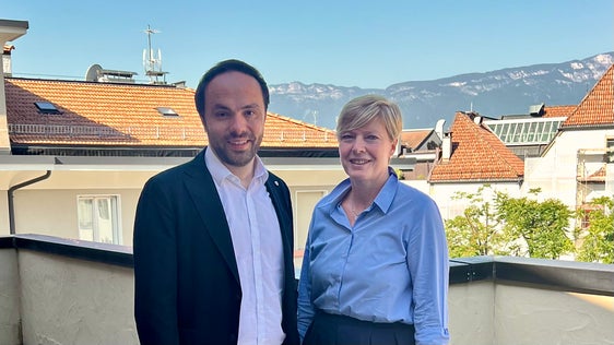 Mit 1. Juni übernimmt Manuela Defant die Ressordirektion von Landesrat Philipp Achammer. (Foto: LPA/Julia Profanter)