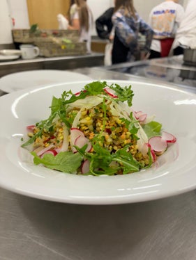 Kochspaß garantiert: Hülsenfrüchte-Salatvariation, Nudel-Bis und Creme-Eis mit Früchten, Jugendraum St. Georgen
(Foto: LPA/Jugendraum St. Georgen)
