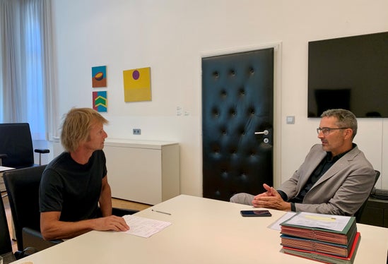 Il lavoro di prevenzione sta attualmente affrontando una grande sfida. L'insicurezza e la paura sono aumentate in numerosi ambiti della vita ha detto Koler nell'incontro con il Presidente Kompatscher. (Foto: Elisabeth Augustin)