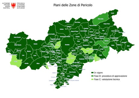 Il 90% dei comuni altoatesini ha un piano delle zone di pericolo approvato. San Leonardo in Passiria è stato aggiunto all'elenco il 9 gennaio. (Grafica: Ufficio Pianificazione paesaggistica e comunale)