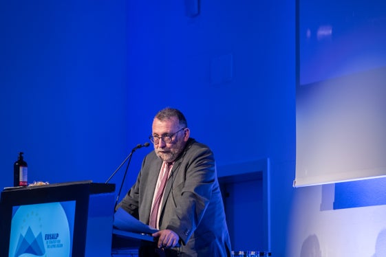 Il Segretario di Stato francese per gli affari rurali, Joël Giraud, si è dichiarato un appassionato sostenitore dell'Eusalp. (Foto: ASP/Ivo Corrà)