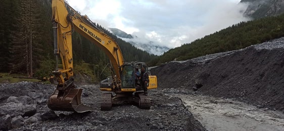 Il 18 agosto l'Ufficio sistemazione bacini montani Ovest ha sgombrato dai detriti il letto del rio Vedretta di Trafoi a Stelvio (Foto: ASP/Ufficio sistemazione bacini montani Ovest)