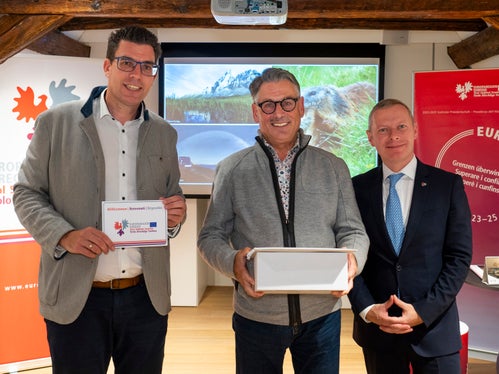 Al centro Anton Erlacher, altoatesino di San Lorenzo di Sebato, che ha conquistato il pubblico con la sua foto e il suo piccolo show sulle marmotte. (Foto: ASP/Fabio Brucculeri)
