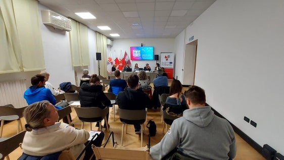 Il pubblico del Martedì dell'Euregio, a Casa Moggioli (Foto: Ufficio stampa Provincia autonoma di Trento/Euregio)