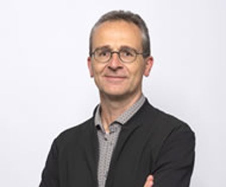 Novità per quanto concerne la Direzione servizi trasversali, che raccoglie al suo interno l'Ufficio Organizzazione, l'Economato, l'Istituto provinciale di Statistica (ASTAT) e l'Ufficio Sviluppo personale. La struttura organizzativa, per la prima volta, avrà una direzione, che verrà affidata a Peter Kinzner. (Foto: ASP)