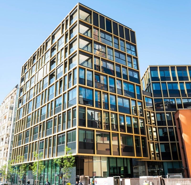 Während der Weihnachtsfeiertage bleiben die Landesämter am 24., 25. und 26. Dezember geschlossen (im Bild das neue Gebäude GA20 im Waltherpark-Areal). (Foto: LPA/Fabio Brucculeri)