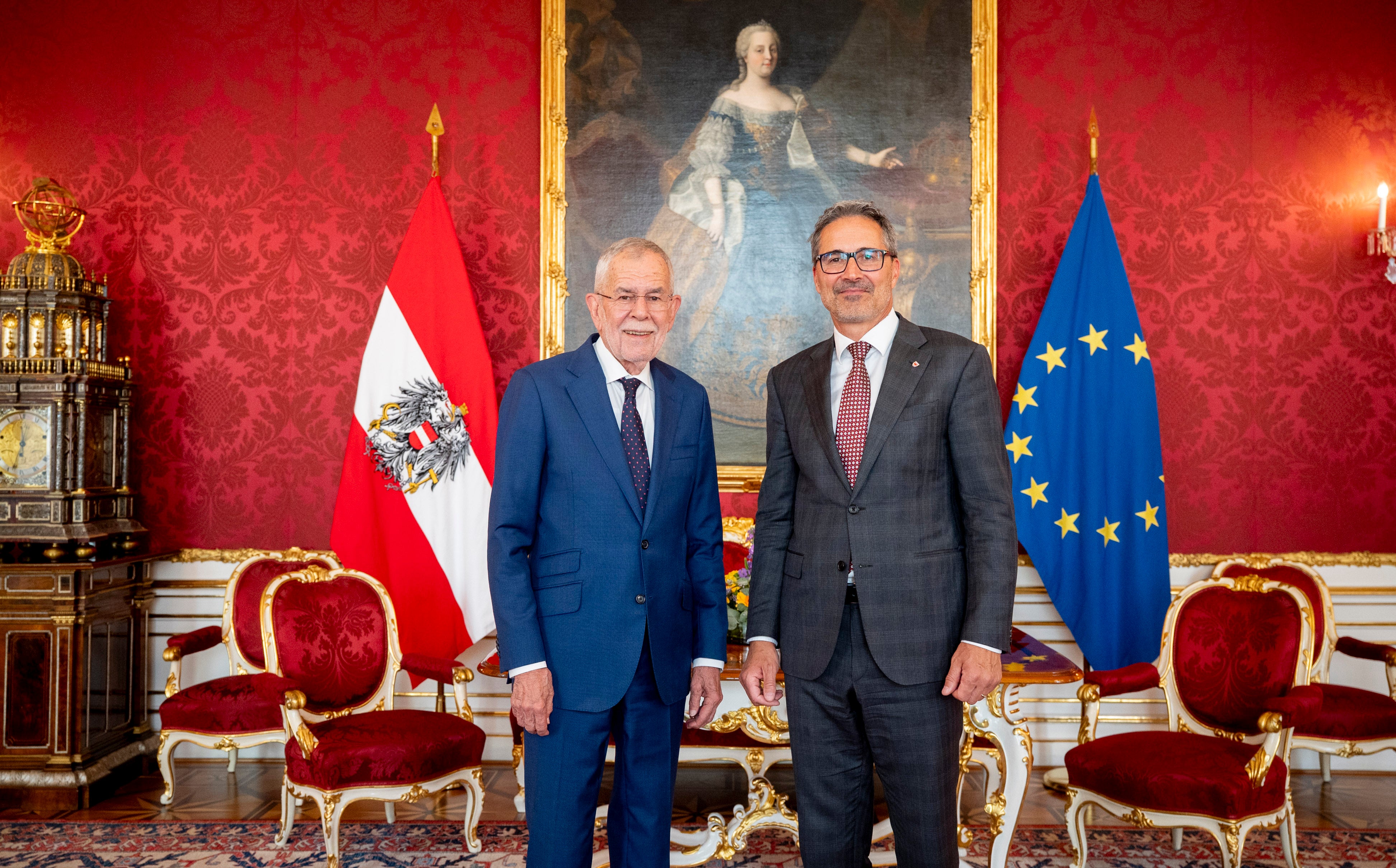 Bundespräsident Alexander Van der Bellen (links) empfing am 16. Juni Landeshauptmann Arno Kompatscher zu einem Gespräch über die Autonomiereform in Wien. (Foto: HBF/Carina Karlovits)