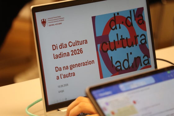 Das vielfältige Programm des Di dla Cultura ladina wurde am 9. September vorgestellt. (Foto: LPA/Maja Clara)