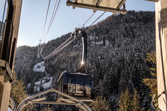 Blick aus der Talstation der Seilbahn Tiers-Frommeralm (Foto: Carezza Dolomites/Helmuth Rier)