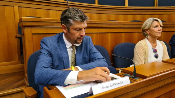 Durante la discussione, l'assessore provinciale guarderà anche al futuro e fornirà informazioni sulla mobilità altoatesina di domani. (Foto: ASP)