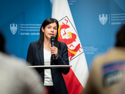Gerlinde Wiedenhofer vom Landestierärztlichen Dienst ging auf die Auswirkungen des Mähtods auf die Tierfutterqualität ein. (Foto: LPA/Fabio Brucculeri)