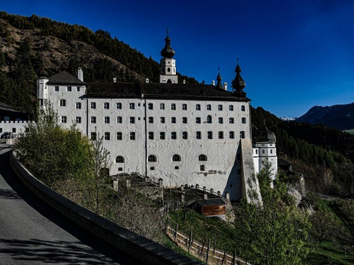 Immagine del mese di aprile 2026: abbazia di Marienberg. (Foto: USP/Martin Geier)