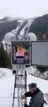 I sensori radar rilevano tempestivamente le valanghe. (Foto: USP/Servizio strade)
