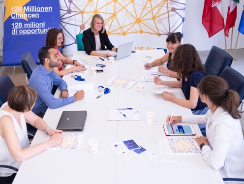 Il FSE offre iniziative di formazione continua per le persone occupate e numerose opportunità per lo sviluppo delle imprese (Foto: ASP/Barbara Franzelin)