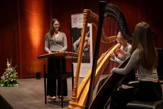 Die Mayrl sisters (Miriam, Mara und Nina Mayrl). (Foto: LPA/Daniel von Johnston)
