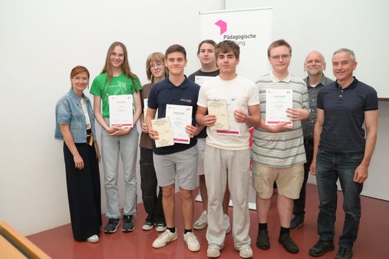 Physik-Olympiade Landeswettbewerb (Foto: LPA/Deutsche Bildungsdirektion/Margit Pichler)