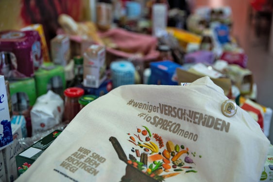 Weniger verschwenden - so das Motto der Informations- und Sensibilisierungskampagne des Landes gegen die Lebensmittelverschwendung. (Foto: LPA/Greta Stuefer)