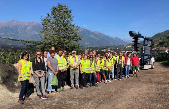 Visita al centro di compostaggio Trauttmansdorf per i partecipanti al secondo incontro transnazionale nell'ambito del progetto CORE (Foto: ASP/APPA)