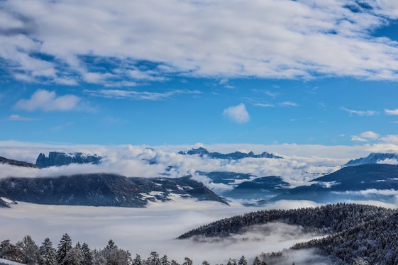 Wetterbild des Monats November 2025: die Dolomiten von Gfrill aus (Foto: LPA/Martin Geier)