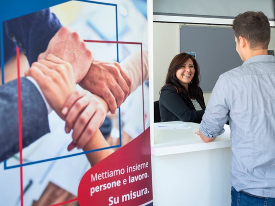 Die Arbeitsvermittlungszentren des Landes Südtirol leisten einen wichtigen Dienst, um Arbeitslose schnell und langfristig wieder in den Arbeitsmarkt zu integrieren: Weiterbildung ist dabei ein wichtiger Faktor, wie der Arbeitsmarktservice Südtirol betont. (Foto: LPA)