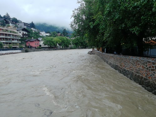 L'Agenzia della protezione civile intensifica la messa in sicurezza di Bressanone dalle inondazioni. L'immagine d'archivio mostra l'alluvione del 30 agosto 2020 (Foto: ASP/ Ufficio sistemazione bacini montani Nord)
