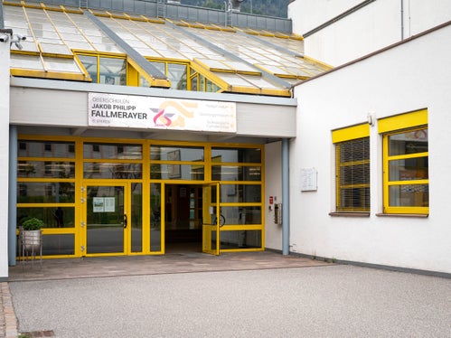 La mostra dedicata al concorso di progettazione Costruire sul costruito all'Istituto Fallmerayer sarà aperta al pubblico fino al 16 ottobre, da lunedì a venerdì, dalle ore 13.00 alle ore 17.00. (Foto: USP/Fabio Brucculeri)