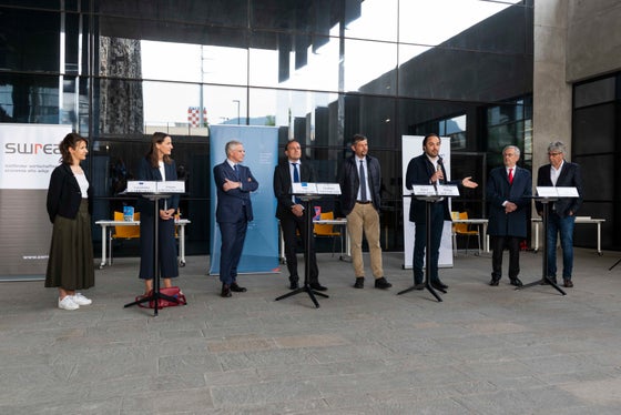Pressekonferenz zur Vorstellung der Sprachenmesse heute morgen im NOI Techpark in Bozen (Foto: Handelskammer Vanessa Runggaldier)