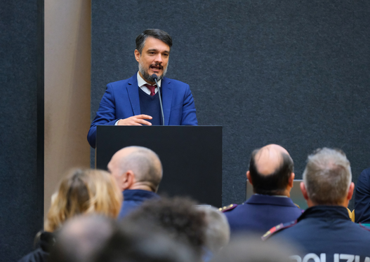 Roberto Caramia, capo divisione CSIRT Italia, ha chiarito come vengono affrontate le minacce alla sicurezza informatica a livello nazionale (Foto: USP/Lukas Forer)