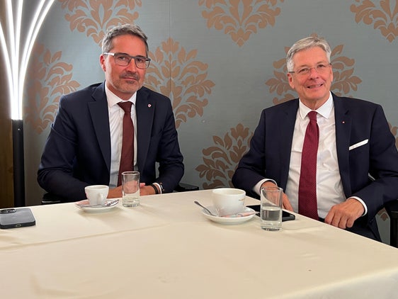 Il presidente Arno Kompatscher ha incontrato oggi (30 settembre)&nbsp;il governatore della Carinzia, Peter Kaiser (Foto: ASP/Büro LH Kaiser)