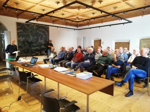 Un momento del convegno tecnico “30 anni di incontri transfrontalieri sulla depurazione delle acque in Alto Adige”. 
(Foto: APPA/Nadia Franzoi)