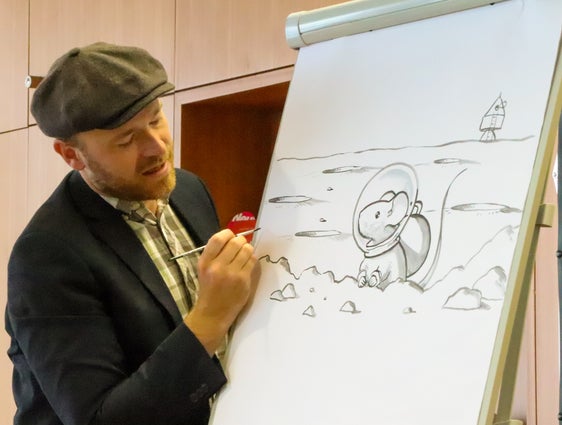 Autorenlesung im Herbst 2022 mit Torben Kuhlmann (Foto: LPA/Amt für Bibliotheken und Lesen)