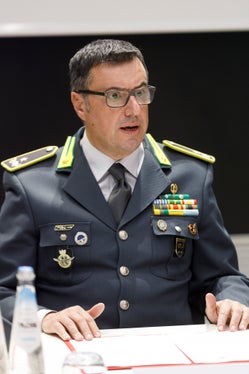 Il generale Gavino Putzu ha precisato che la condivisione d'informazioni avrà l’effetto di salvaguardare il diritto allo studio universitario da parte di chi si trova in posizione di svantaggio economico (Foto: USP/Tiberio Sorvillo)