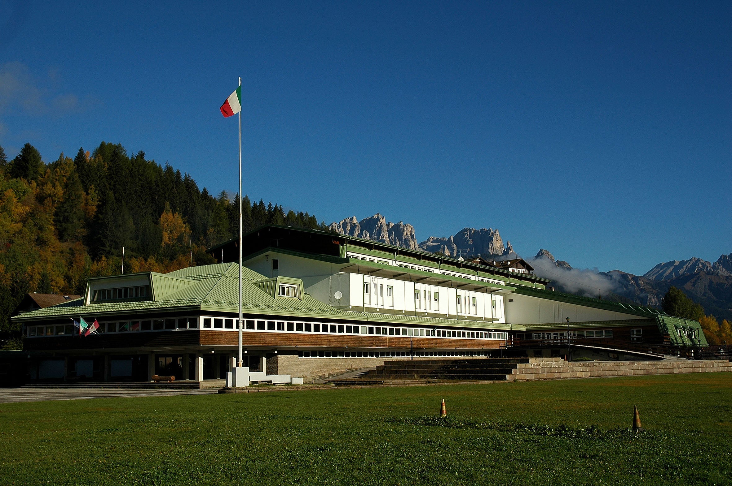 Per il secondo anno di fila il Centro di Addestramento Alpino della Polizia di Stato a Moena ospiterà i partecipanti dell'Euregio Sport Camp. (Foto: Centro Nazionale Fiamme Oro)