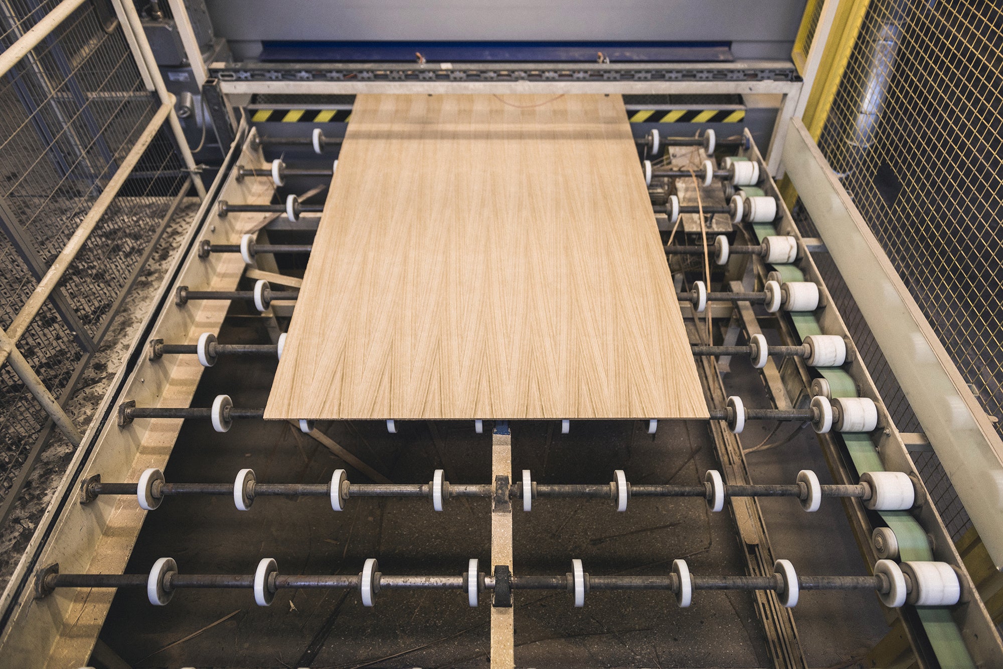 veneer production - Decospan production - floor production - Decospan - veneer