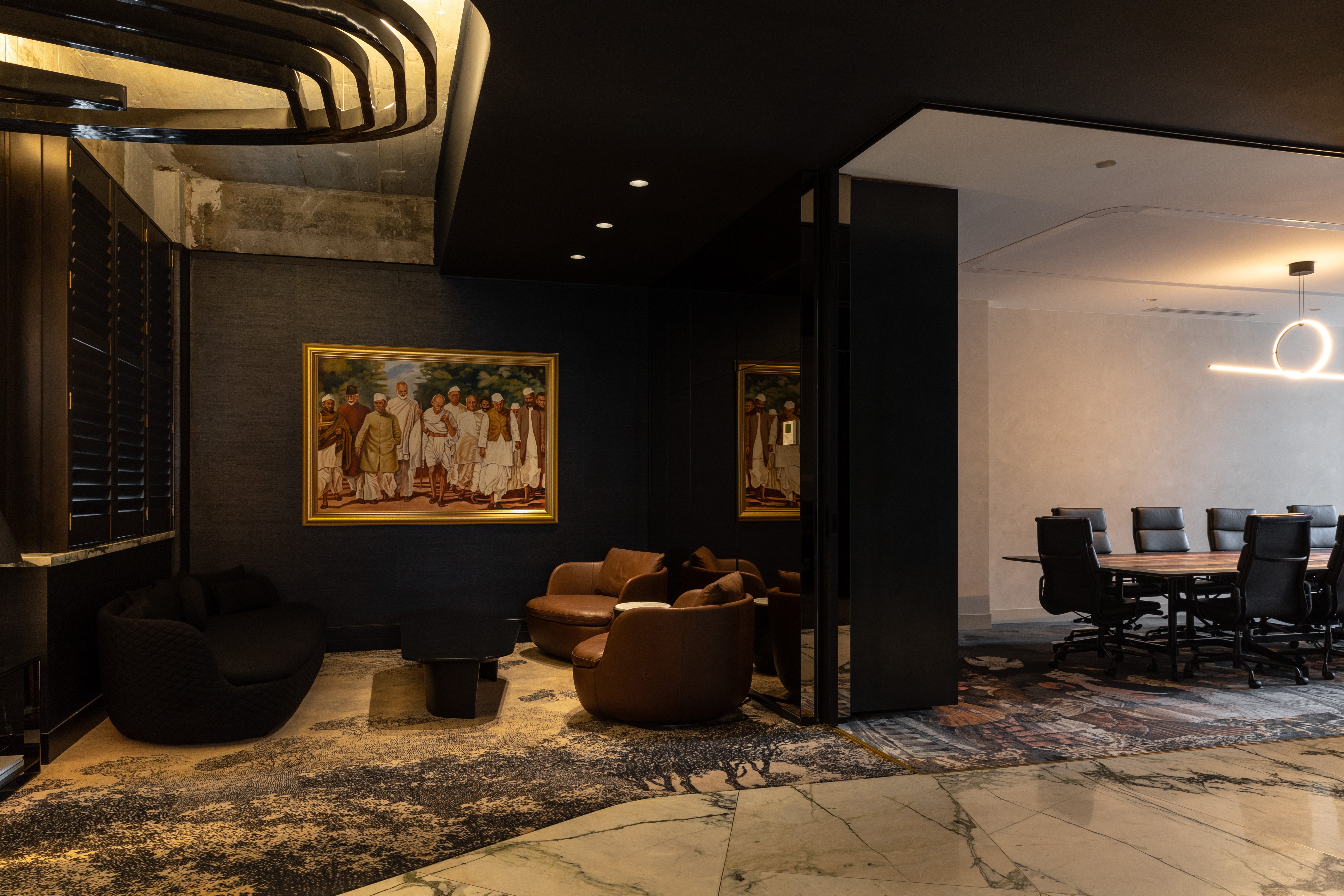 Shinnoki - raven black - raven oak - office - black office - Shinnoki office - black veneer - dark veneer - dark veneer panels